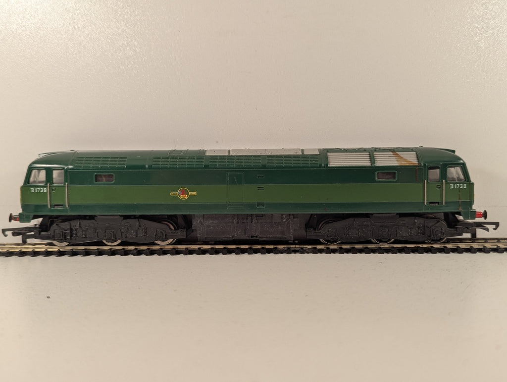 Hornby OO Gauge Class 47 Locomotive D1738 BR Two-Tone Green R852