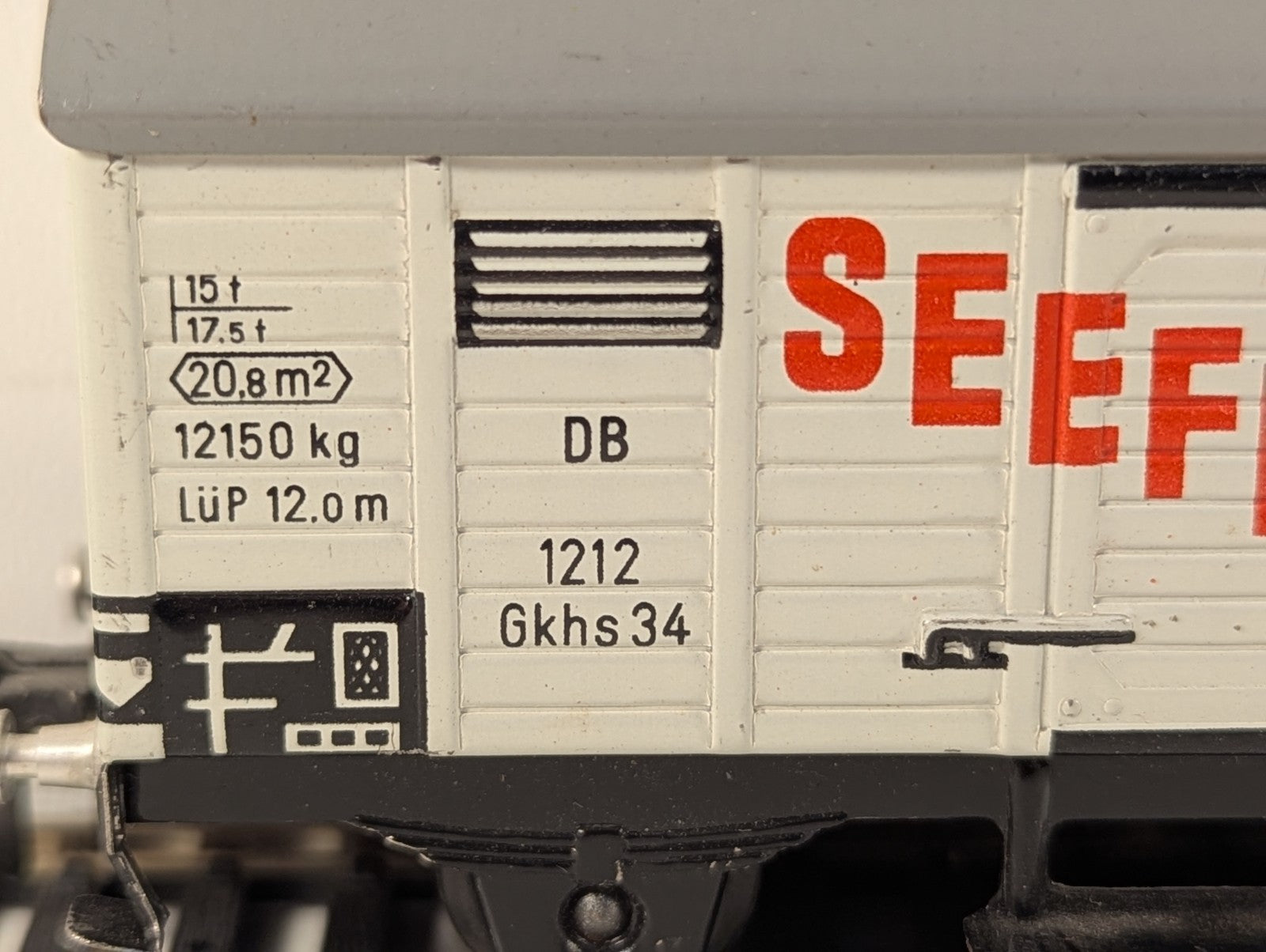 Fleischmann HO Gauge DB Seefische Refrigerated Fish Wagon Goods Wagon