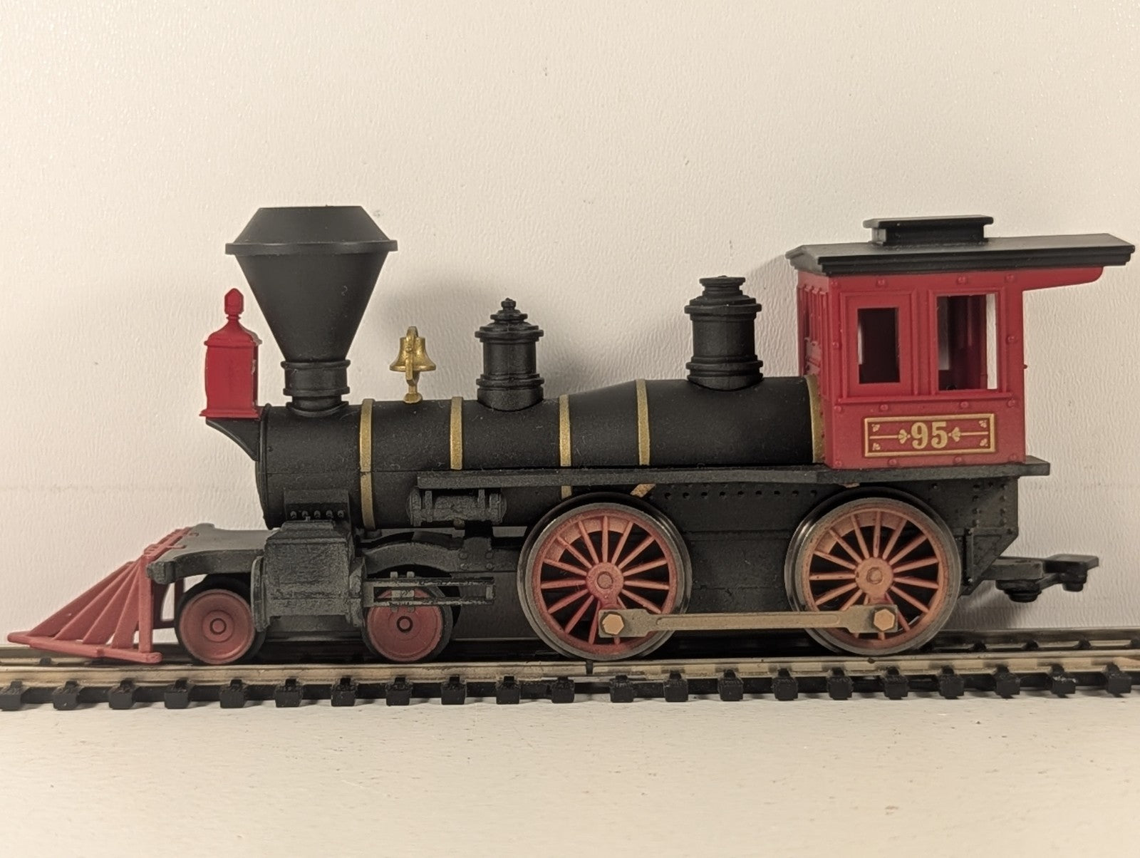 Hornby OO Gauge Toy Story 3 Locomotive Steam Locomotive 95  - Spares