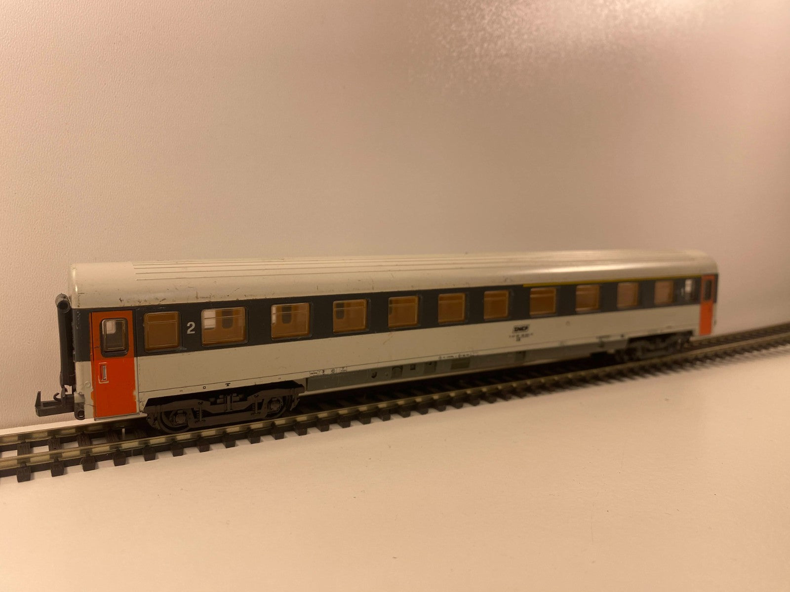 Lima SNCF Corail Passenger Coach – HO Gauge