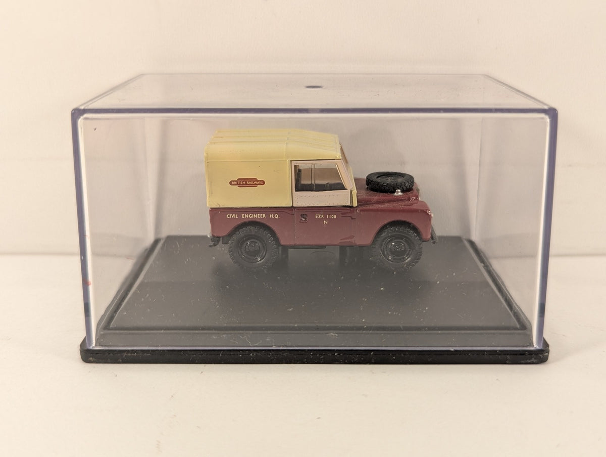 Oxford Diecast 1:76 Scale / OO Gauge Land Rover Series I Hard Top