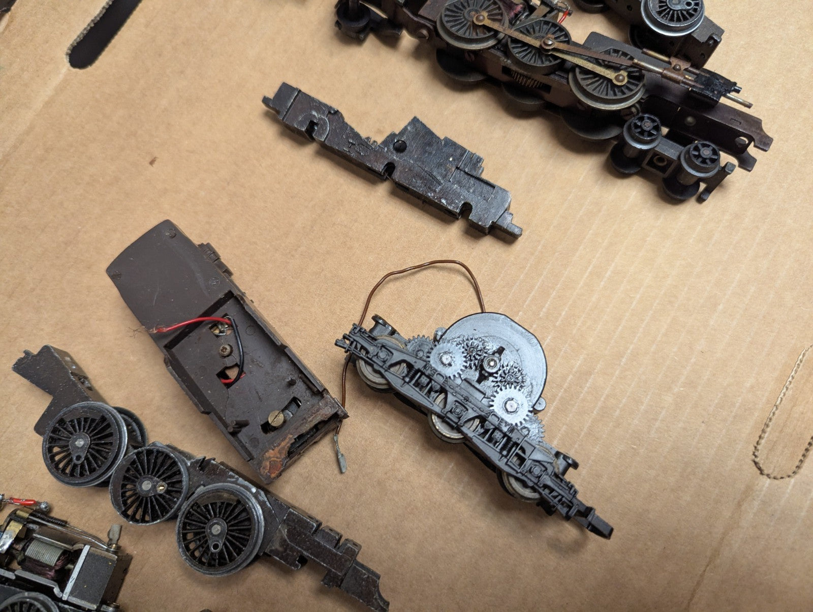 Job Lot of OO Gauge Model Railway Chassis