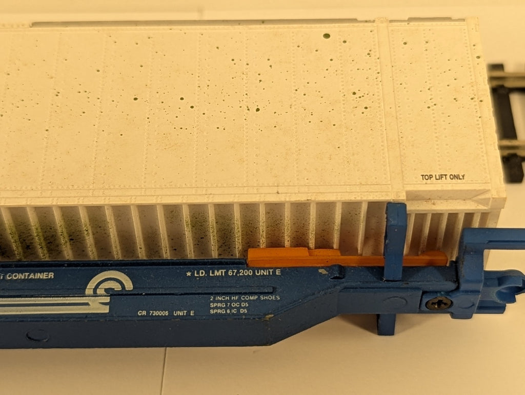 Athearn Flatbed Wagon with Trailer Load