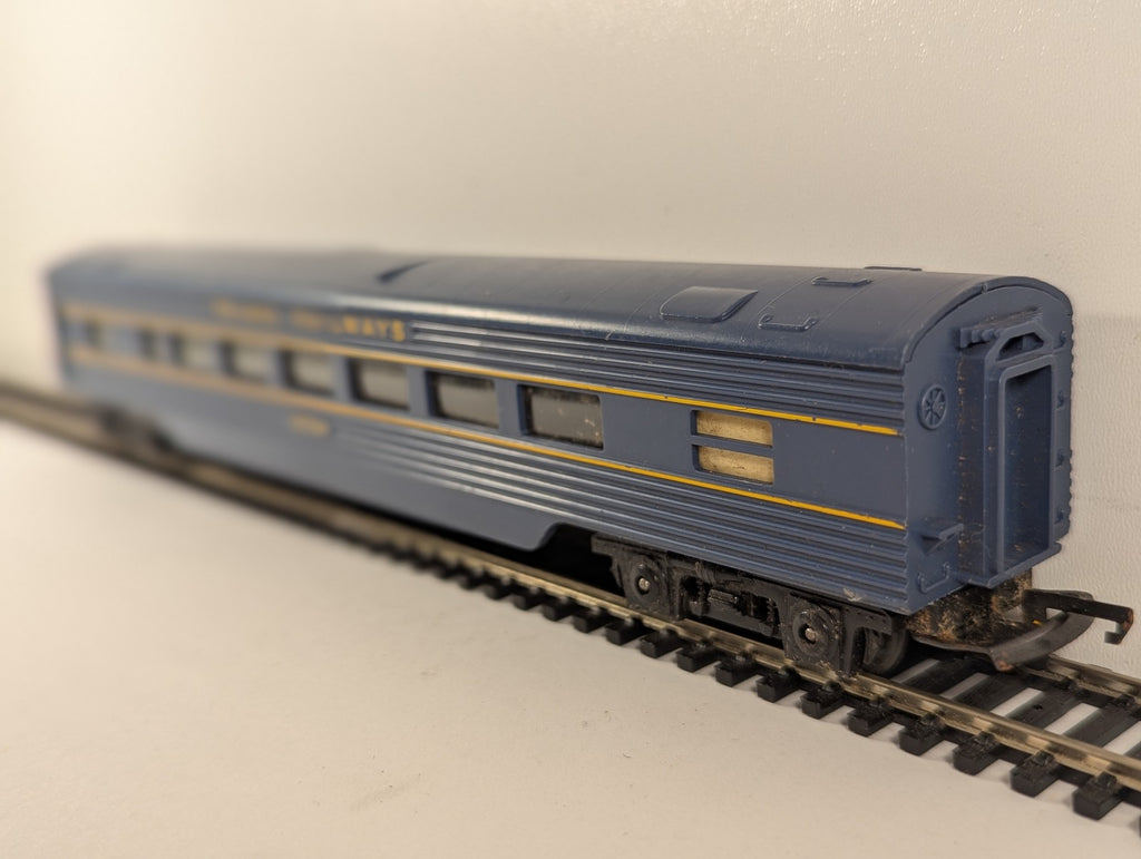 Tri-ang OO Gauge Transcontinental Passenger Coach 10724 Blue and Yellow R25