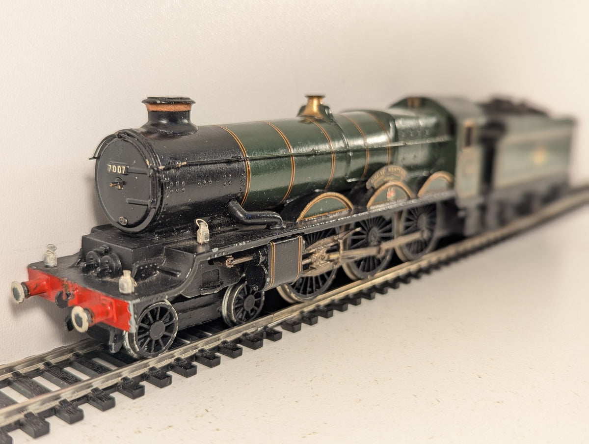 Tri-ang Wrenn OO Gauge Castle Class 4-6-0 'Great Western' Steam Locomotive 7007