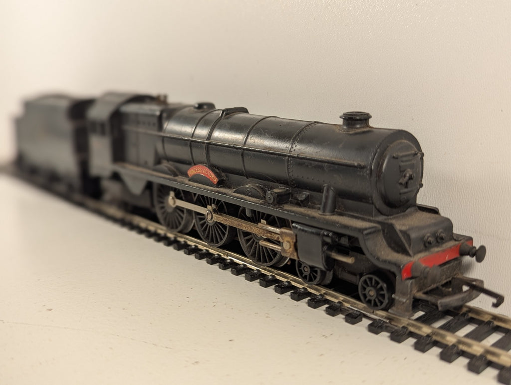 Tri-ang OO Gauge Princess Royal Class 'Princess Victoria' Steam Loco