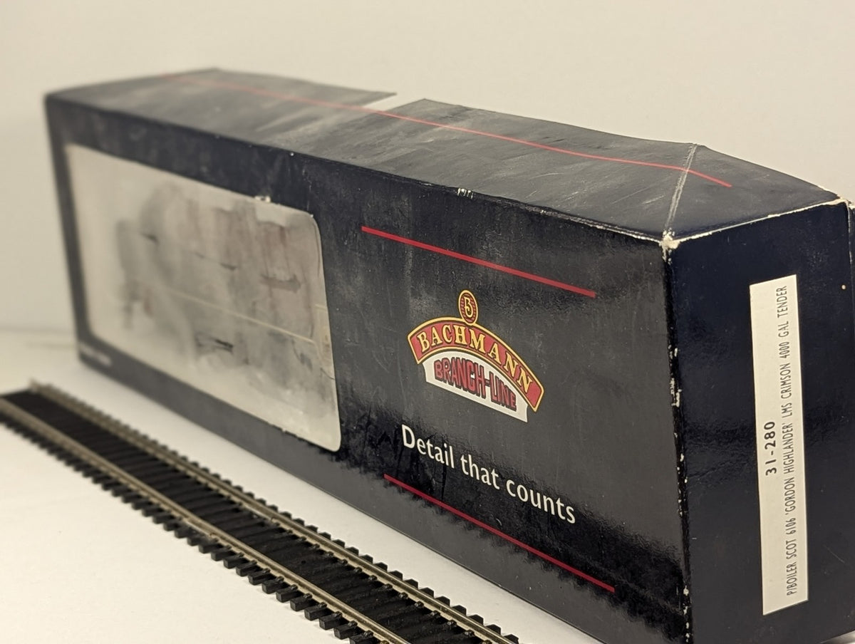 Bachmann OO Gauge Parallel Boiler Scot Class 6106 'Gordon Highlander'