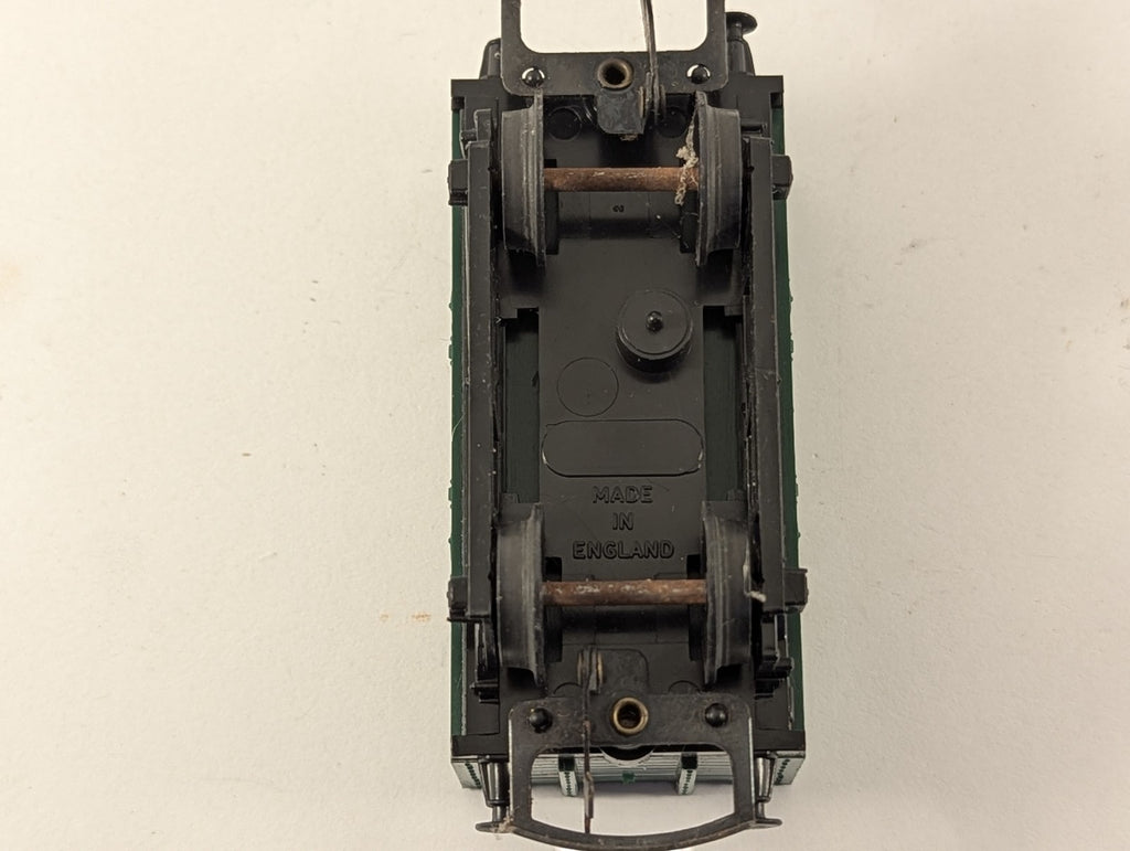 Tri-ang OO Gauge 12T 7-Plank Open Wagon Goods Wagon W1005 Green R.10
