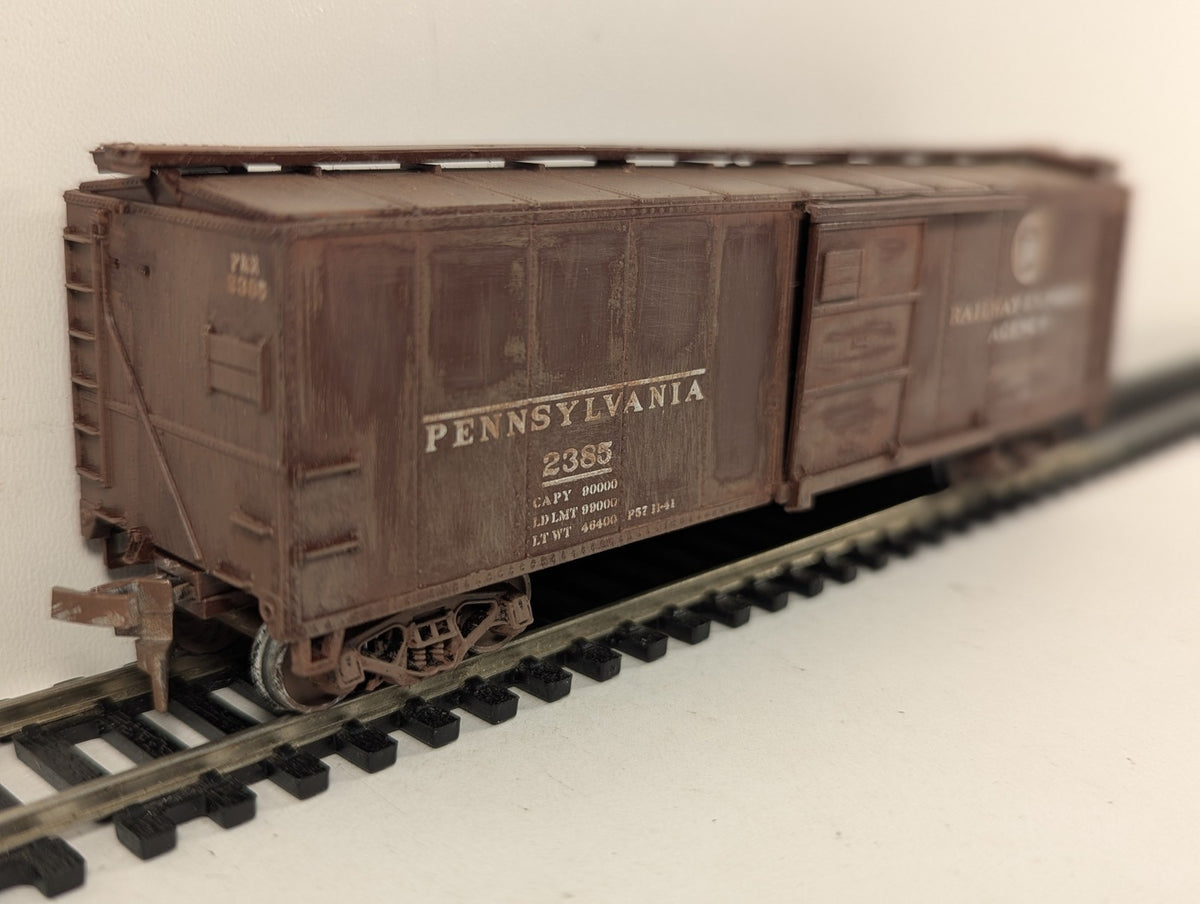 Walthers HO Gauge 40' Steel X-29 Boxcar 2385 Pennsylvania Railroad 932-2051B