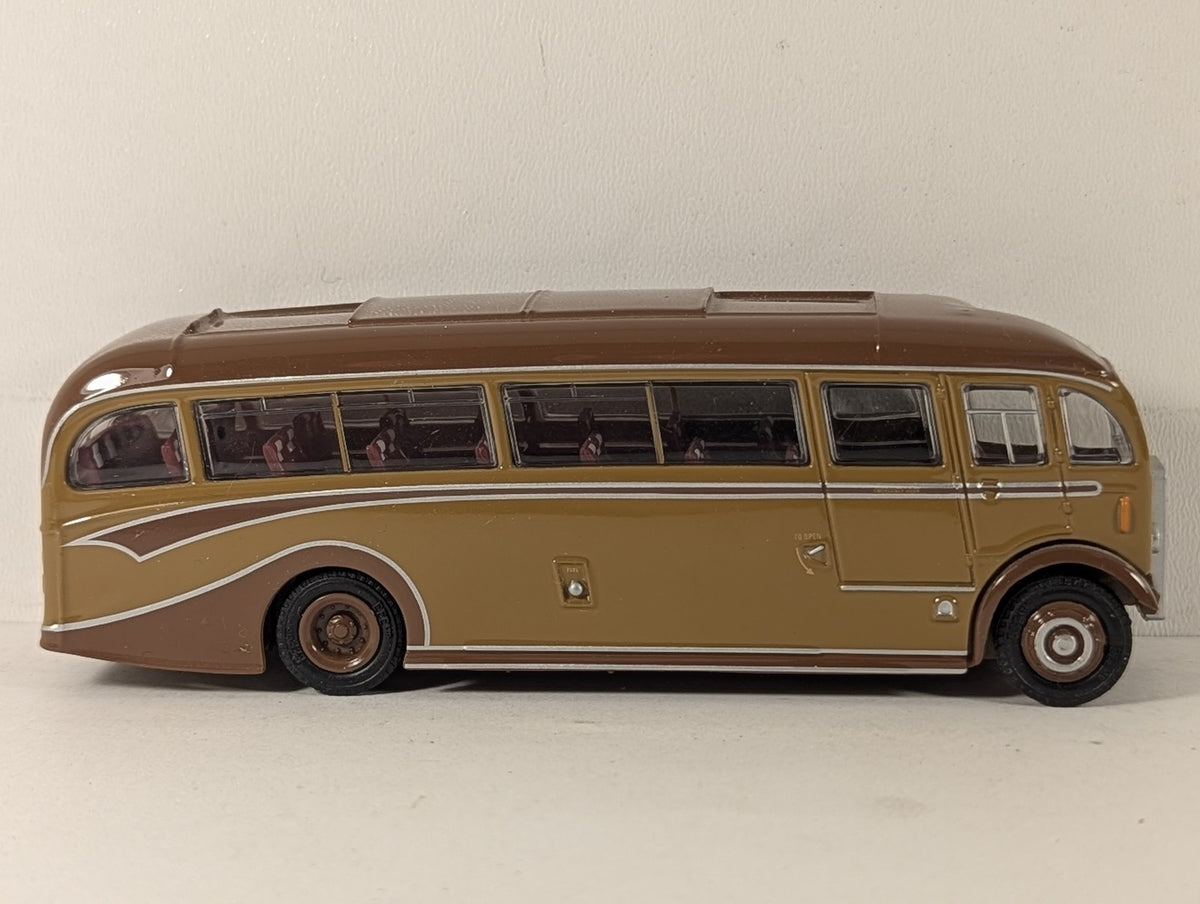 Exclusive First Editions 1:76 Leyland PS Duple Coach Passenger Coach GCG 920