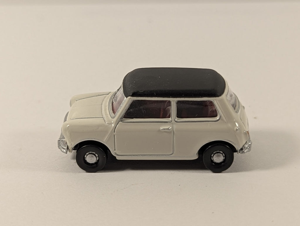 Oxford Diecast OO Gauge Austin Mini Die-cast Model Vehicle PDA 303F