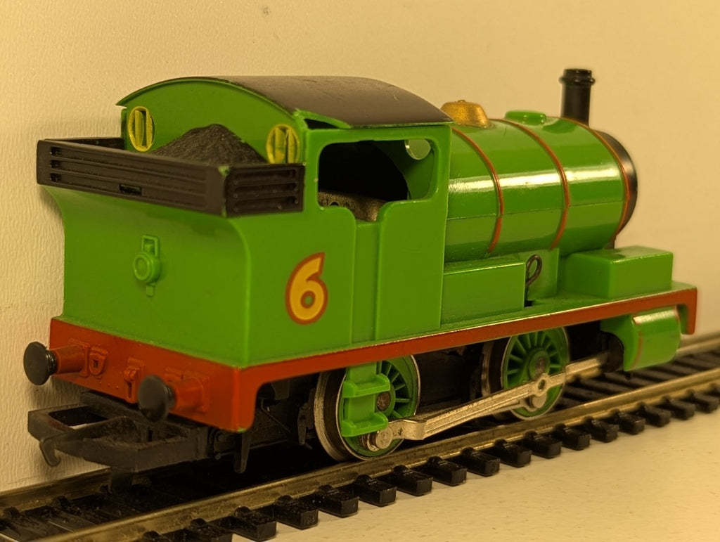 Hornby Percy 0-4-0 Steam Locomotive OO Gauge