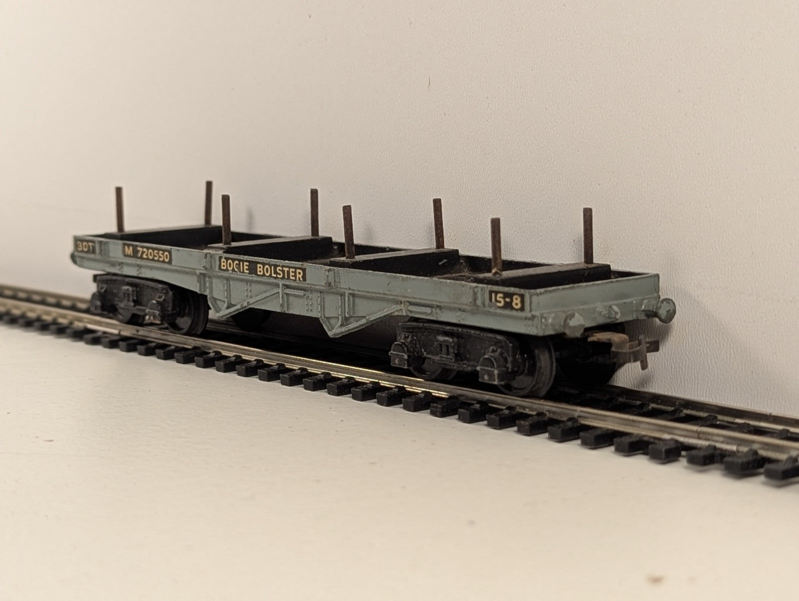 Hornby Dublo 32051 OO Gauge BR Grey Bogie Bolster Wagon - Boxed