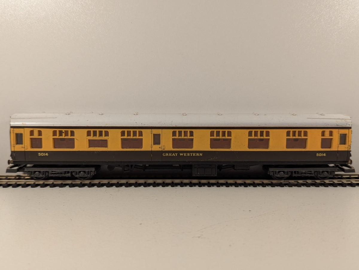 Lima OO Gauge GWR Mk1 Corridor Composite Coach