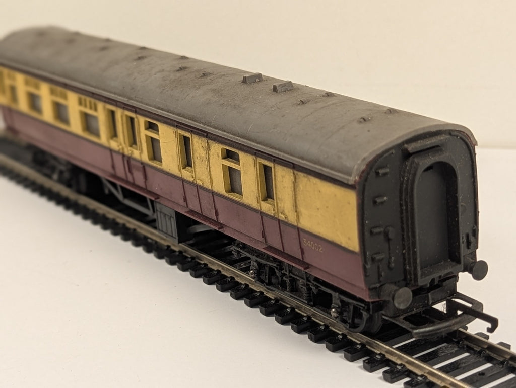 Tri-ang R224 OO Gauge BR Short Brake Second Coach 34002