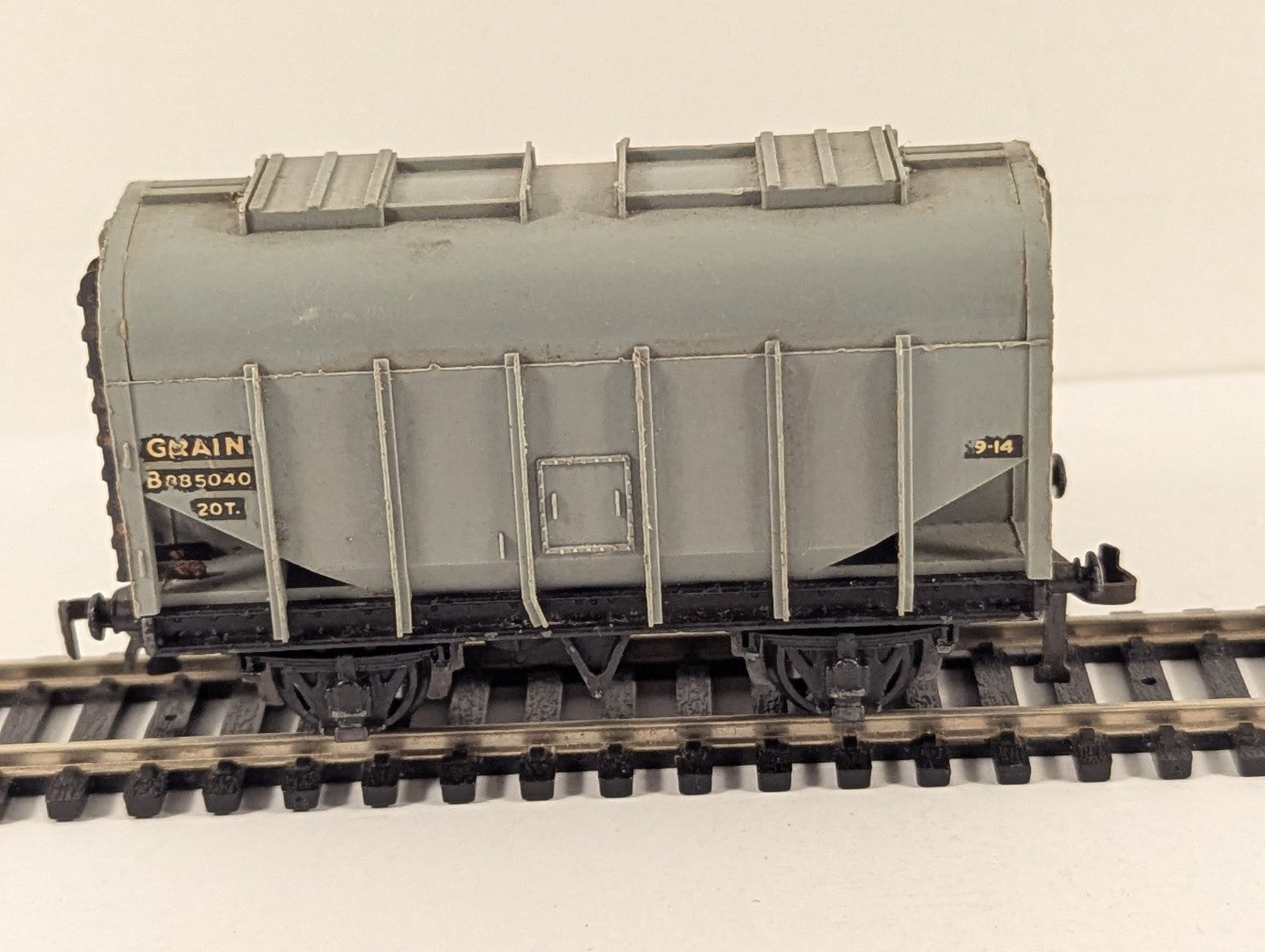 Hornby Dublo 32067 20 Ton Bulk Grain Wagon OO Gauge
