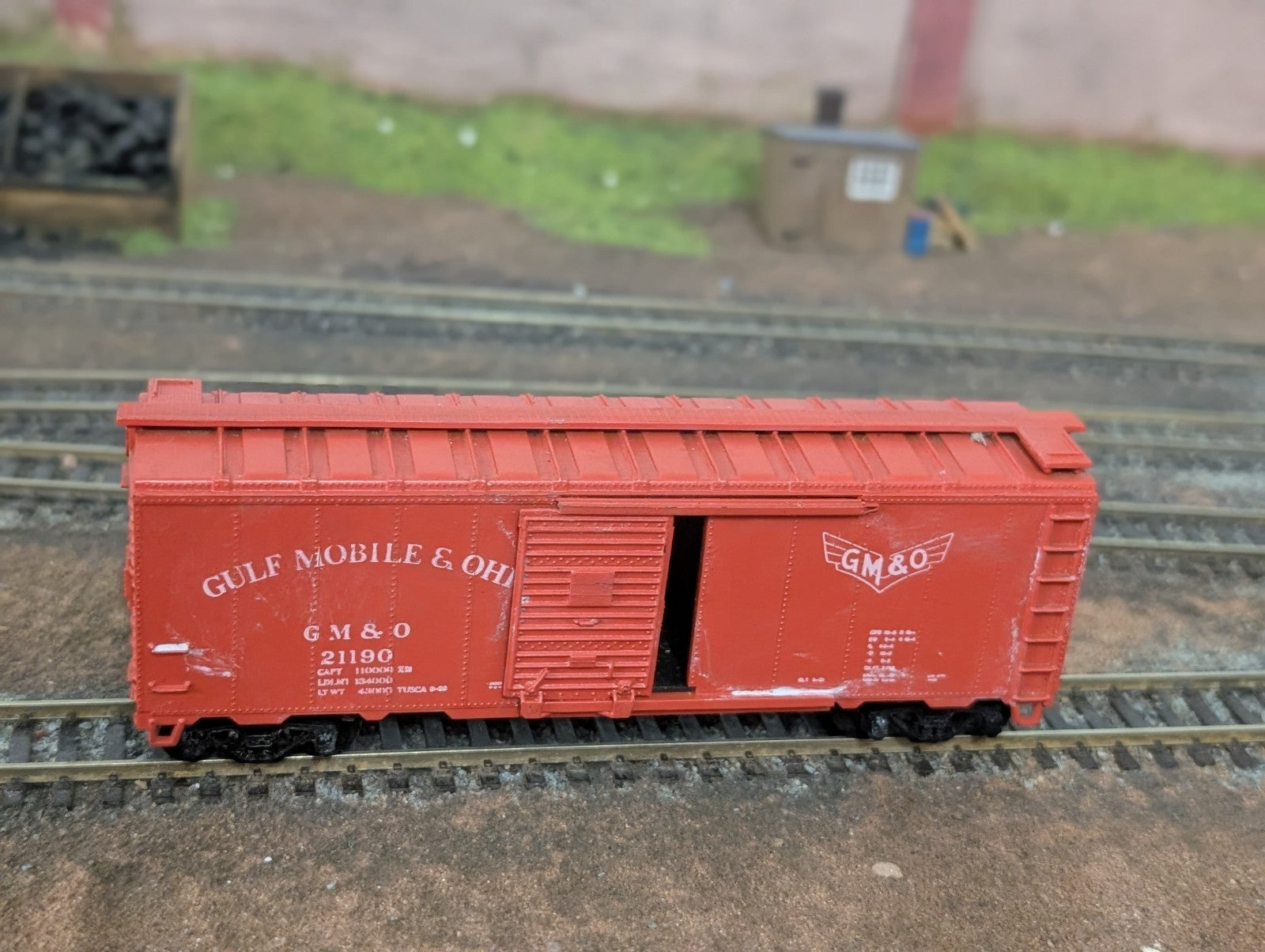 Athearn HO Gauge 1201 Gulf Mobile & Ohio 40FT Box Car