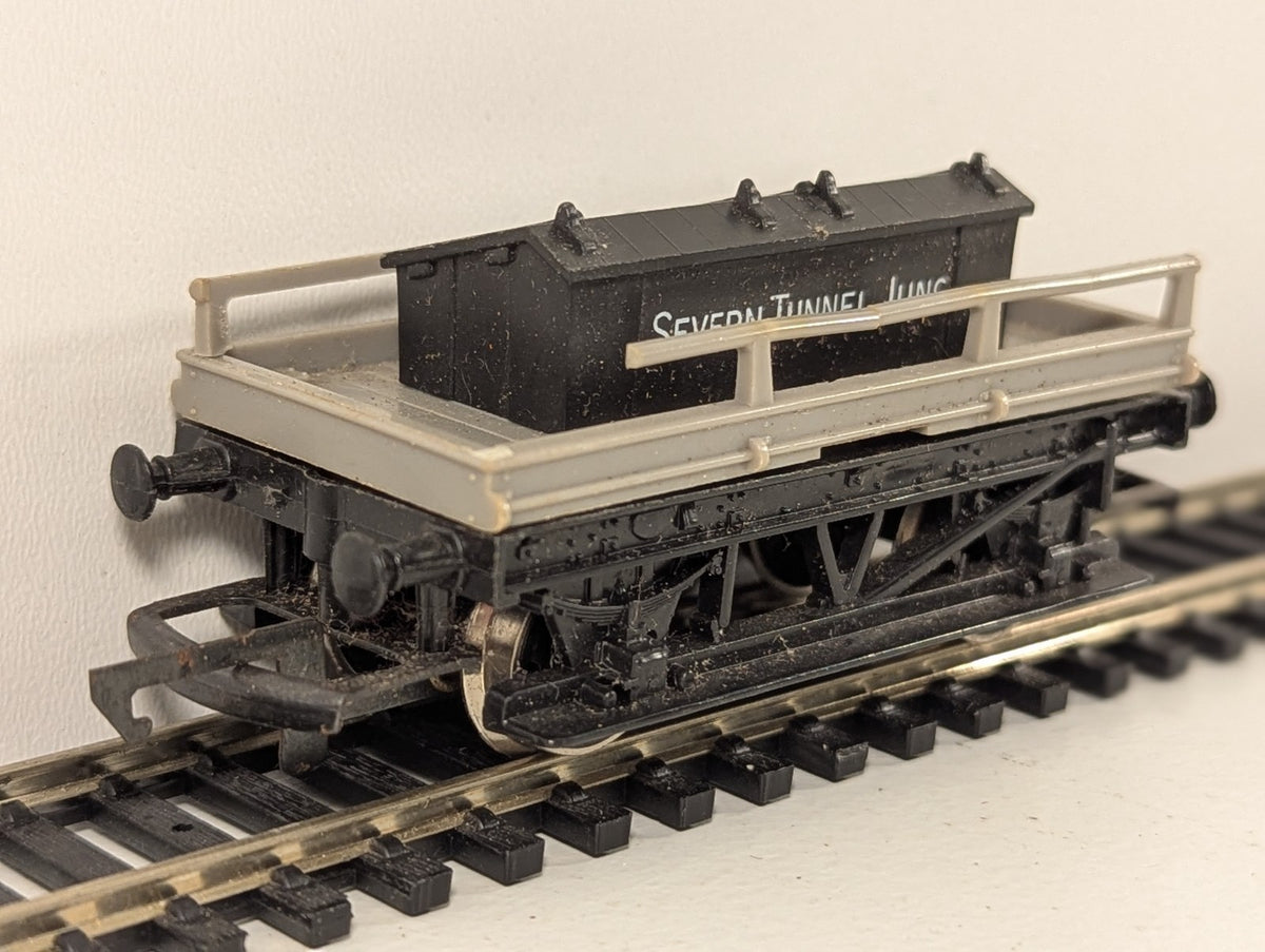 Hornby OO Gauge GWR Shunters Wagon “Severn Tunnel Junction” – Some Damage