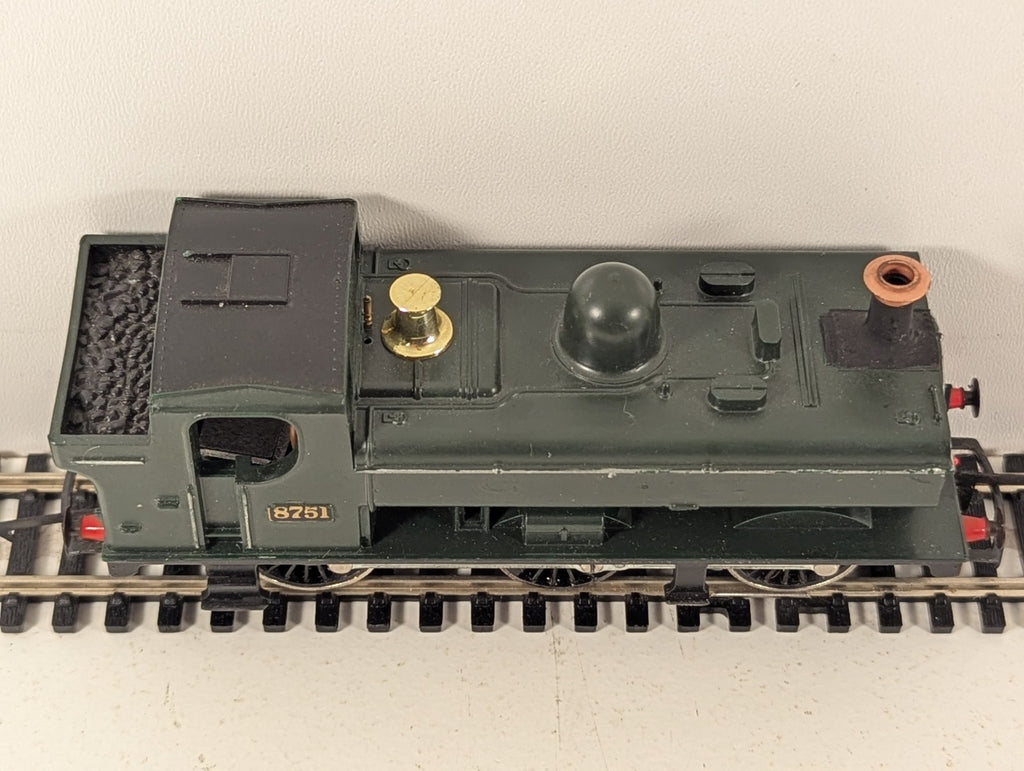 Tri-ang Hornby R300A GWR Class 57xx Pannier Tank Locomotive