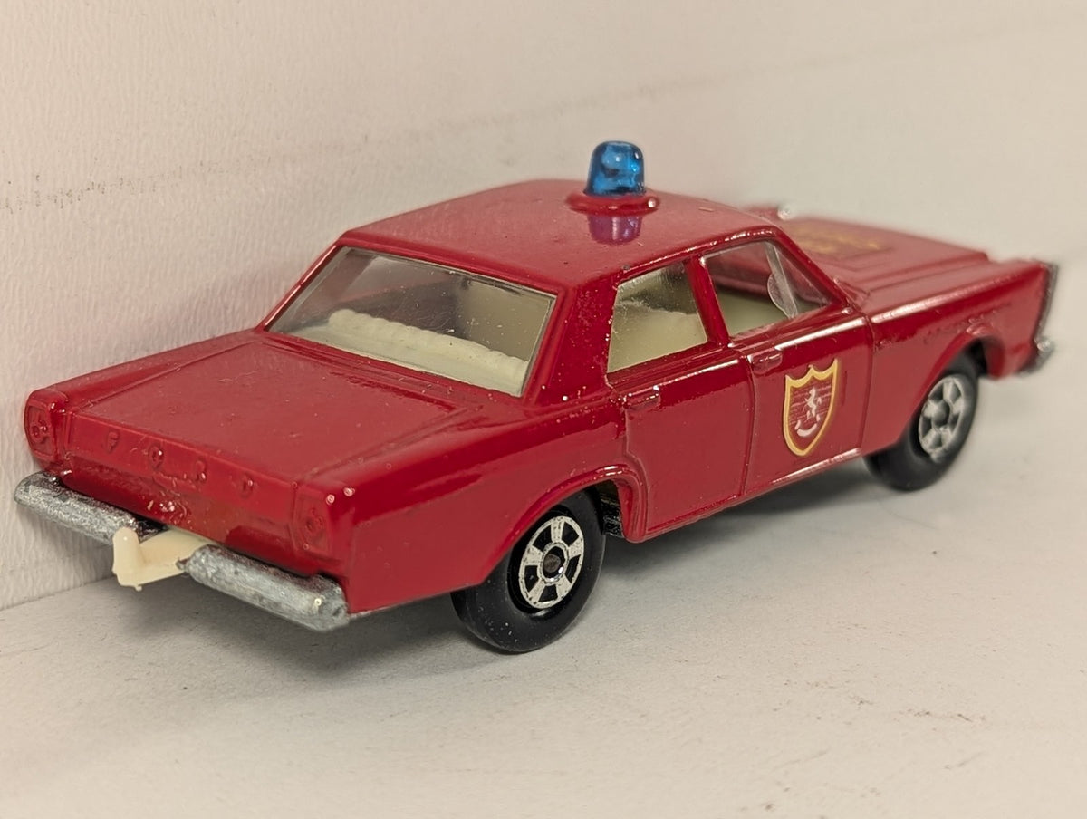 Matchbox Ford Galaxie Fire Chief Car Die-cast Model Car Red 59