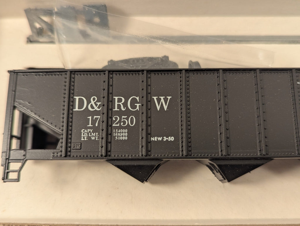Roundhouse HO Gauge D&RGW 3 Bay Open Hopper Wagon boxed