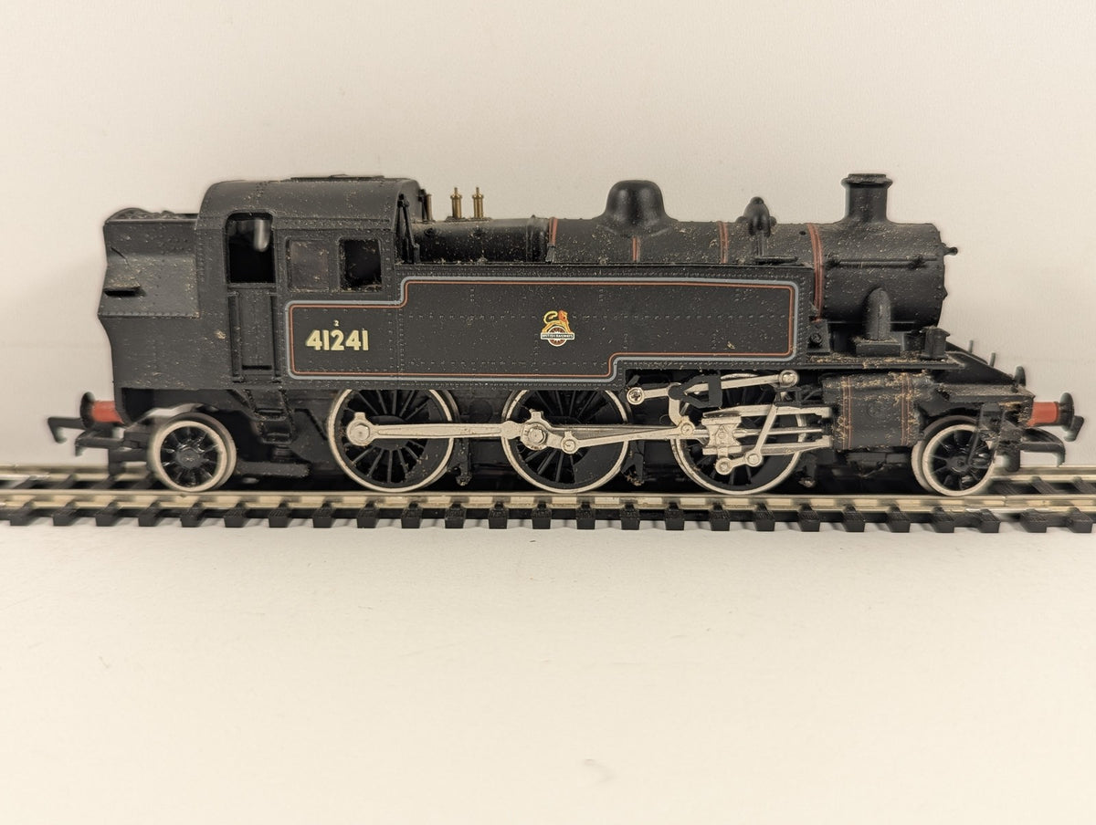 Bachmann OO Gauge Ivatt 2-6-2 Tank Steam Locomotive 41241 BR Lined Black 31-451