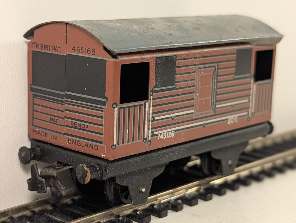 Trix Twin Railway OO Gauge LMS 20 Ton Goods Brake Van 743126