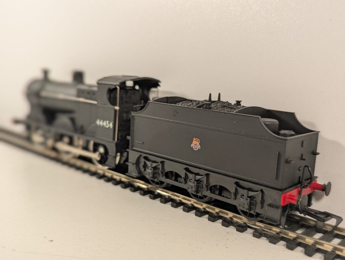 Airfix Railway System 54123-9 4F Fowler 0-6-0 Tender Engine BR Unlined Black
