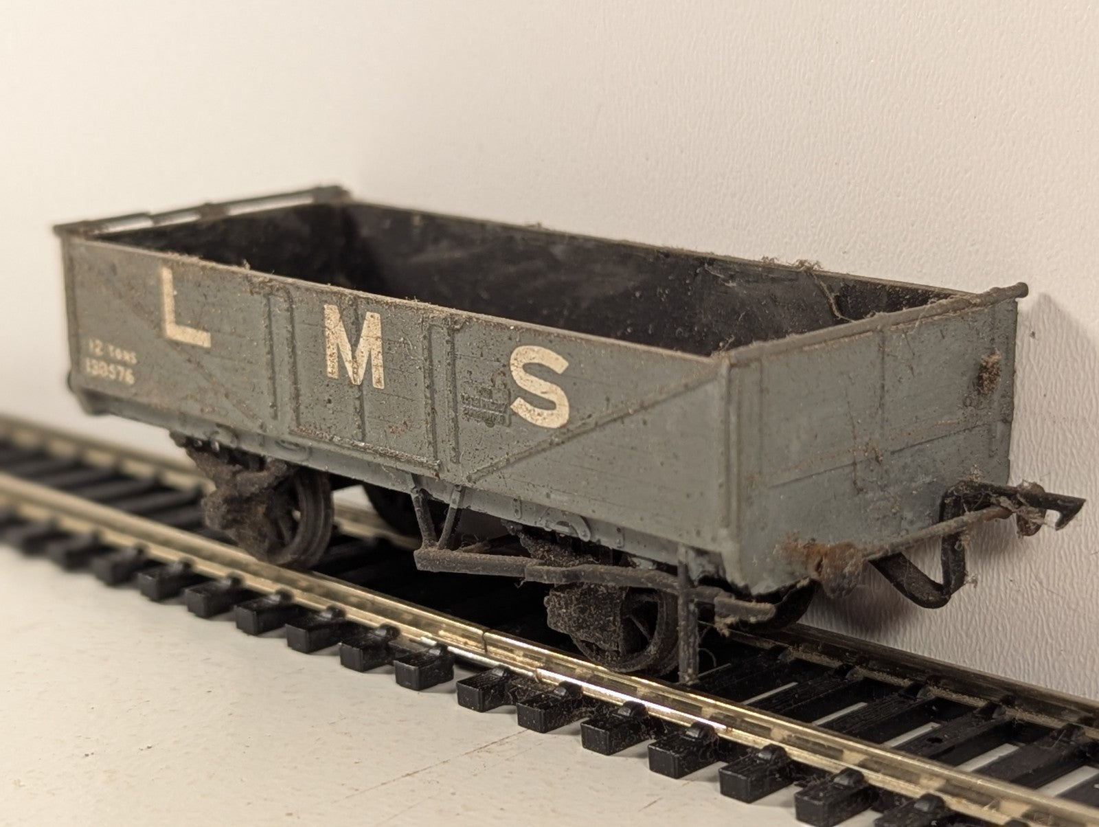Kitbuilt OO Gauge 5 Plank Open Wagon Goods Wagon 138576 LMS Grey