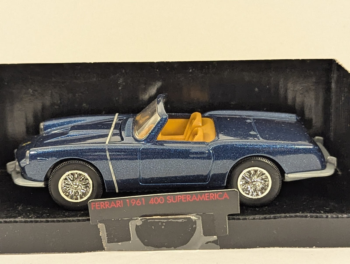 Shell Ferrari 1961 400 Superamerica Die-cast Car Metallic Blue