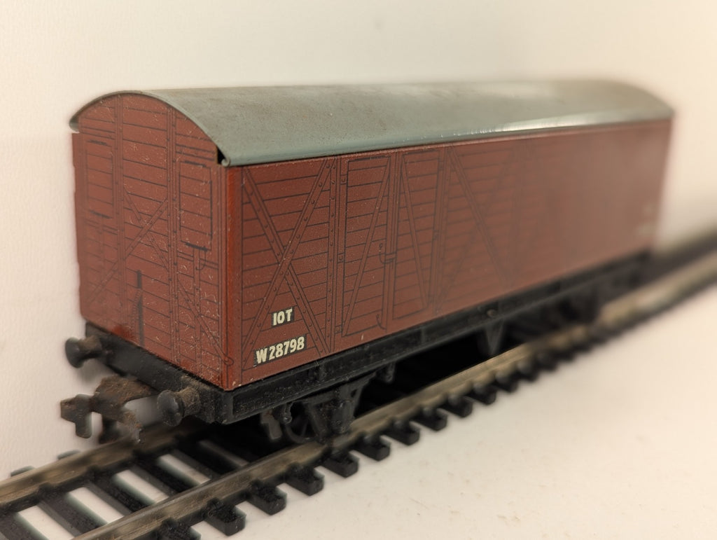 Hornby Dublo D1 Ventilated Van OO Gauge - Boxed