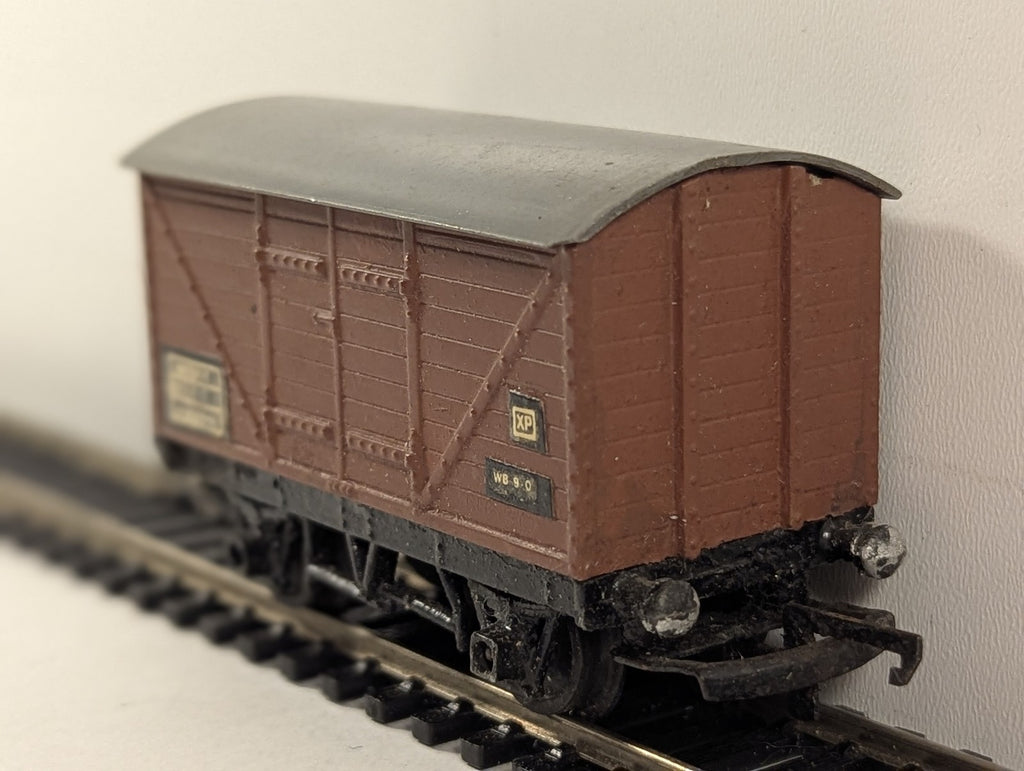 Tri-ang OO Gauge BR 12T Covered Goods Van Goods Wagon E300216 BR Bauxite R11