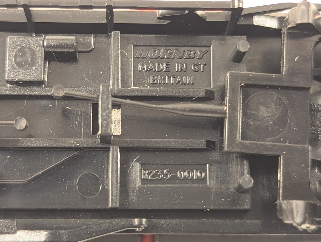 Hornby OO Gauge BR SAA Steel Carrier Wagon Goods Wagon 400105 BR Grey
