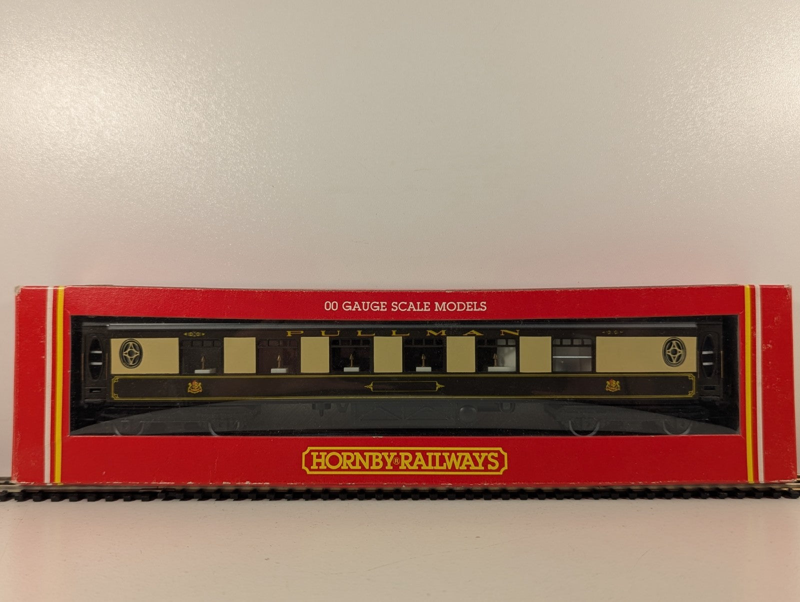 Hornby R.223 Pullman 1st Class Parlour Car