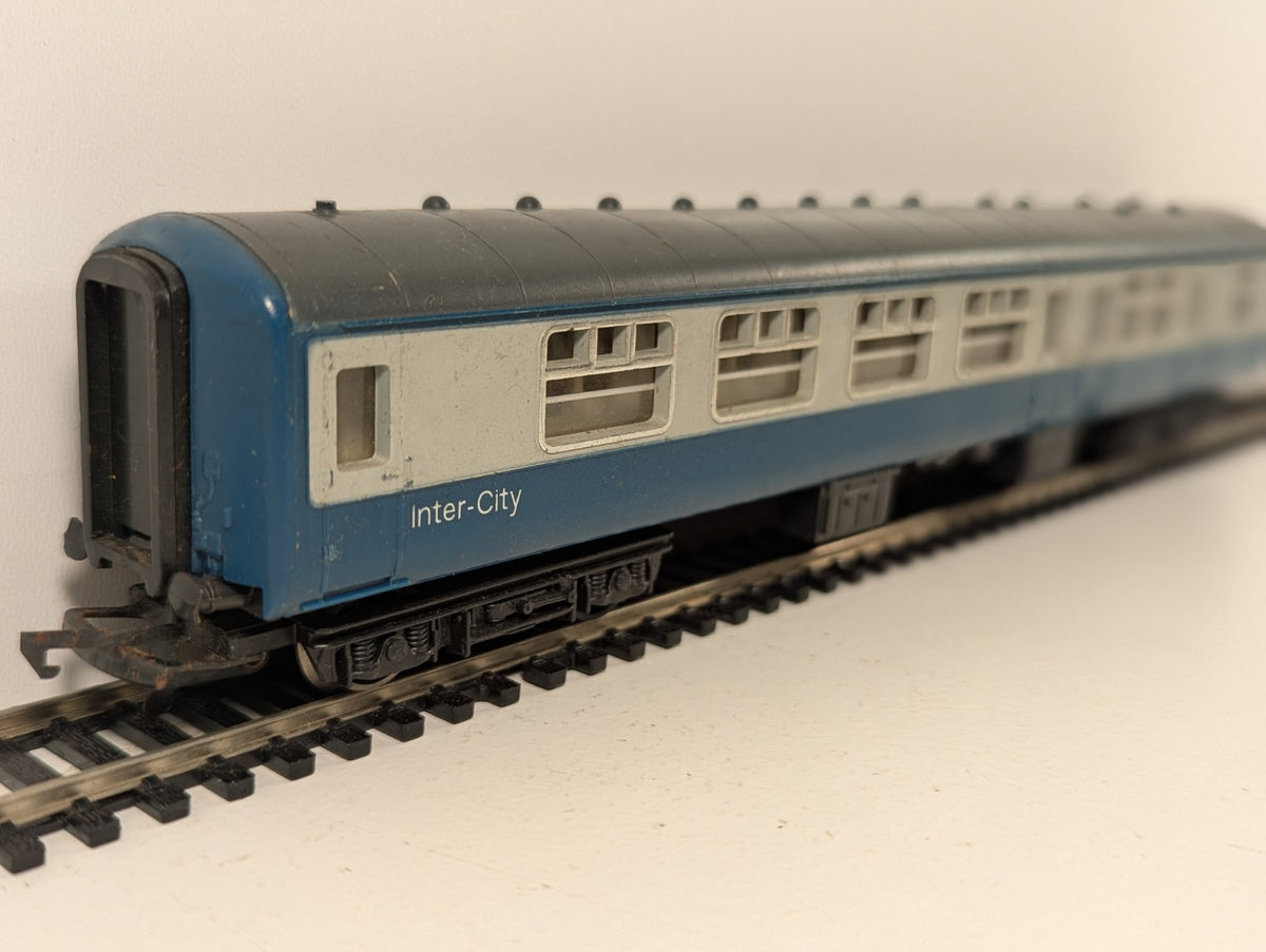 Lima OO Gauge BR InterCity Mk2 Brake Corridor Coach