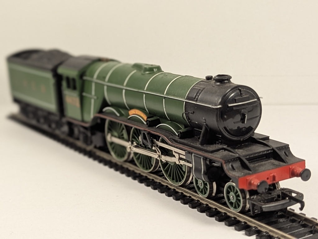 Hornby OO Gauge Class A3 4-6-2 'Flying Scotsman' Steam Locomotive 4472