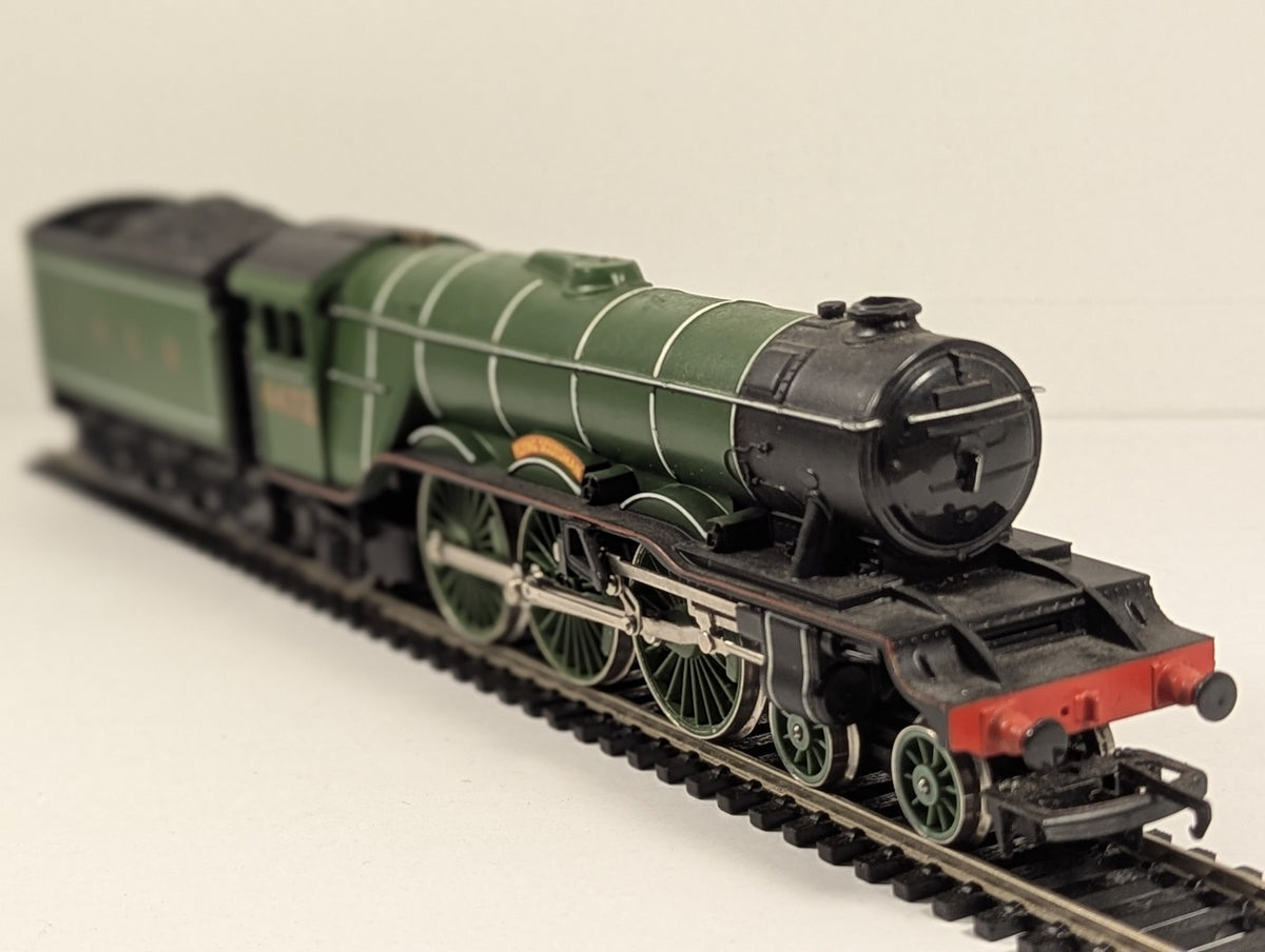 Hornby OO Gauge Class A3 4-6-2 'Flying Scotsman' Steam Locomotive 4472
