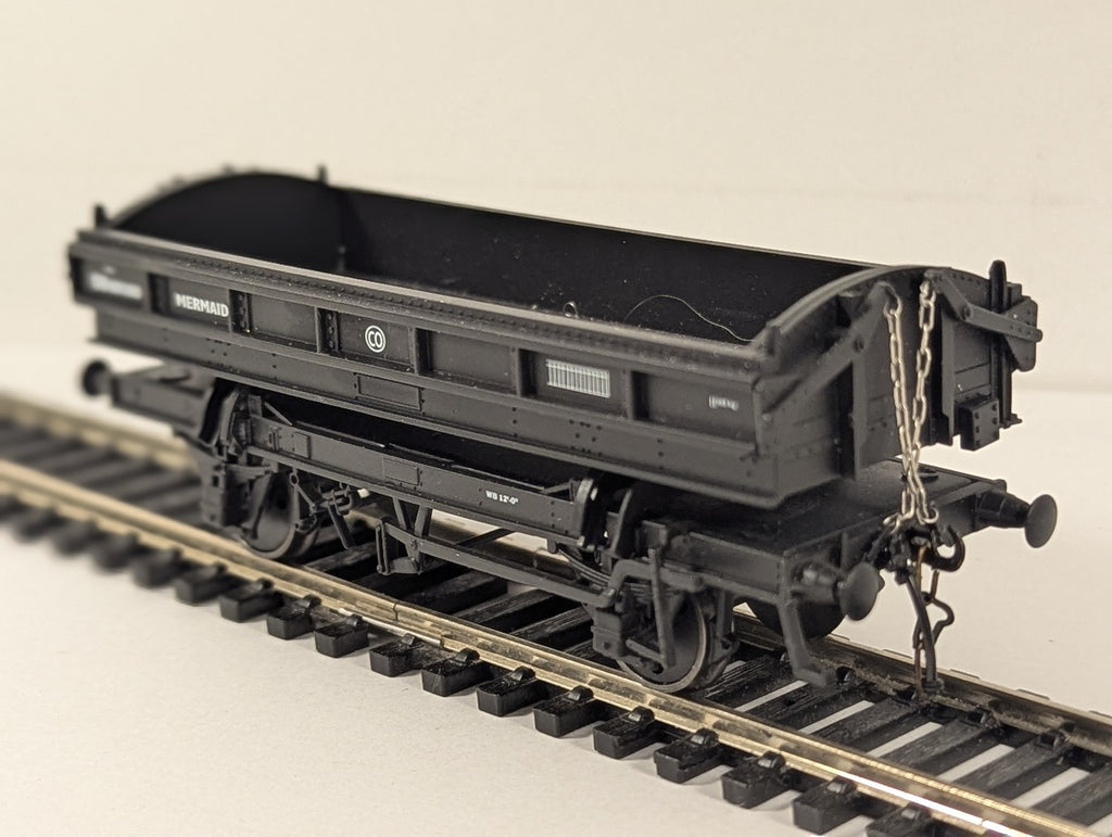 Flangeway ME-3 Mermaid ballast wagon in BR black DB989264