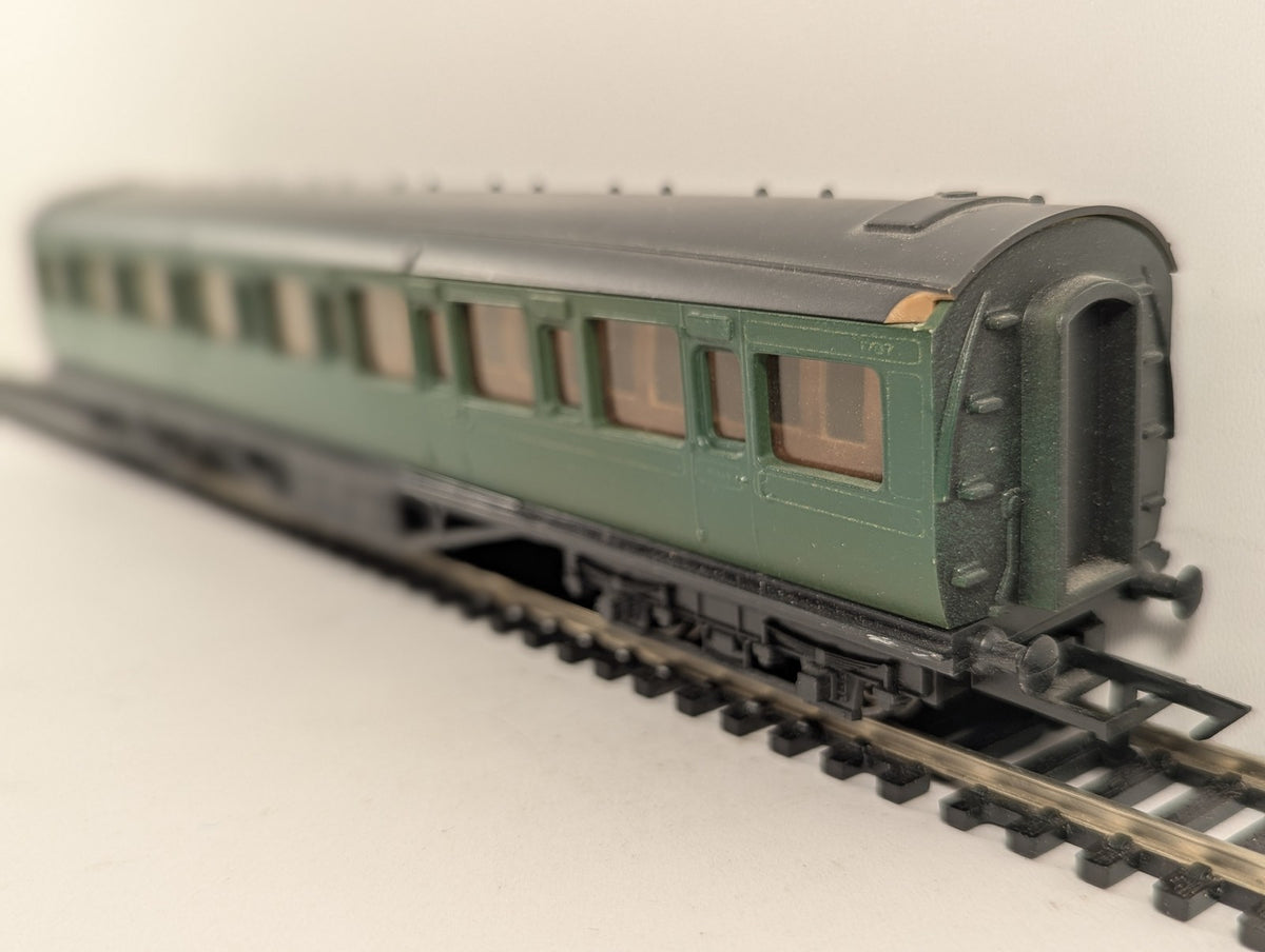 Graham Farish OO Gauge Southern Railway Composite Coach Passenger Coach 1707