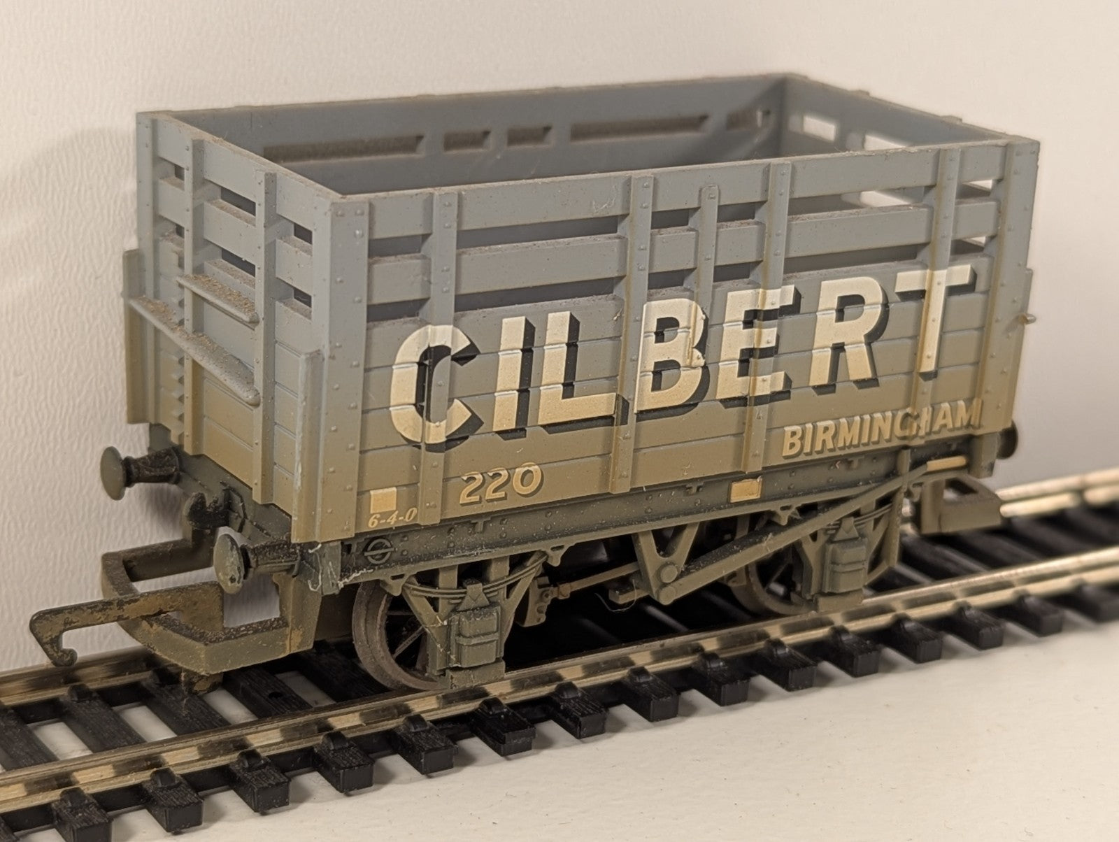 Hornby R6151 ‘Cilbert’ Coke Wagon 220