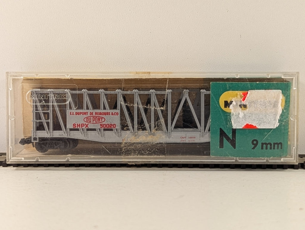 Minitrix 3101 N Gauge DuPont Container Car - Boxed