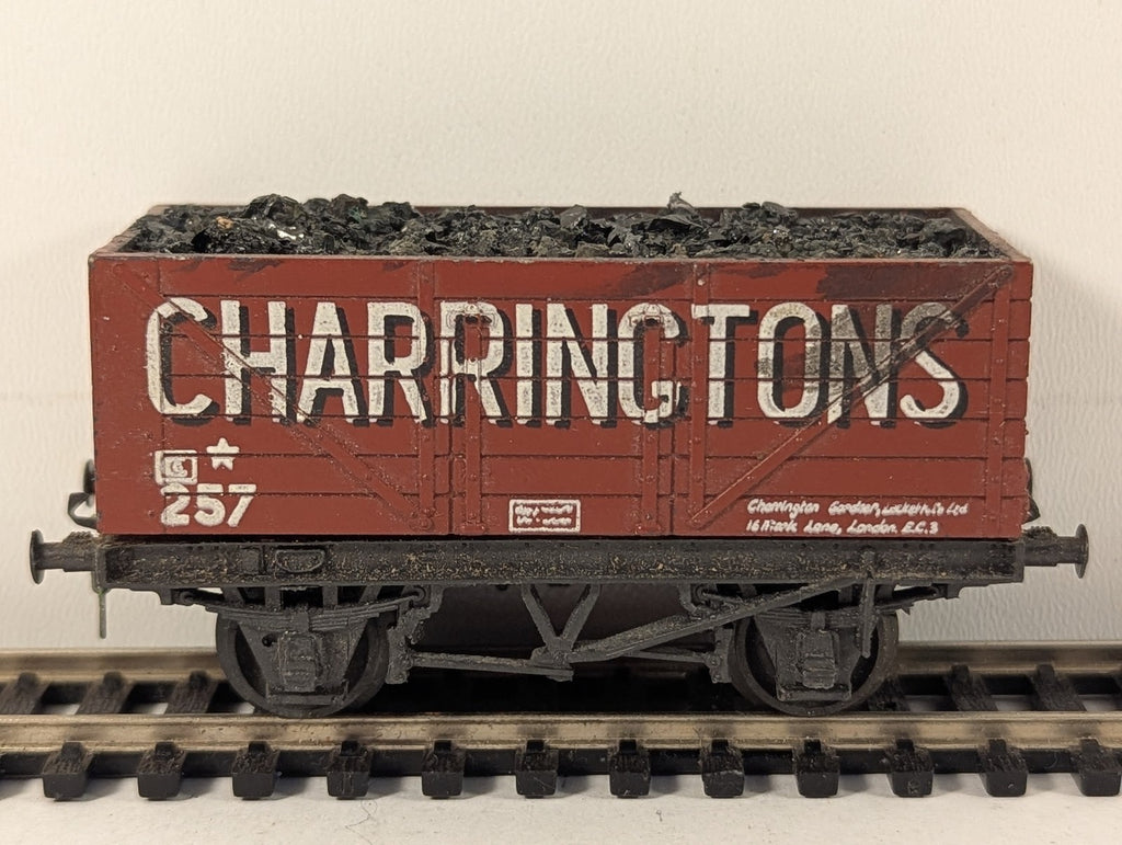British Trix OO Gauge Charringtons 7-Plank Open Wagon 257 5001