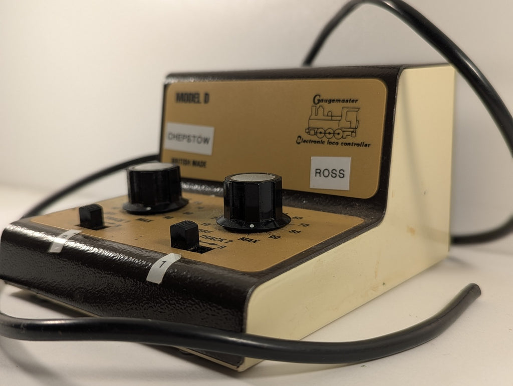 Gaugemaster Model D Electronic Loco Controller Twin Controller