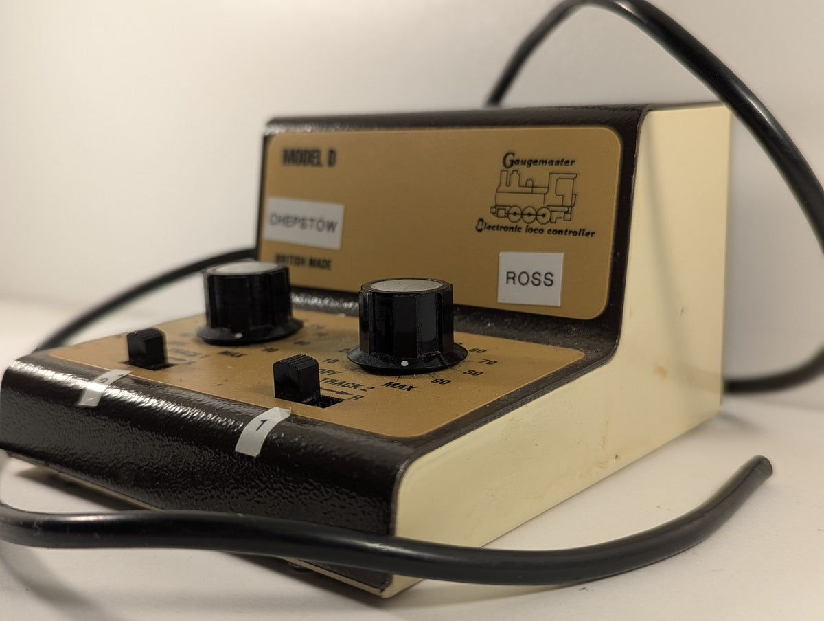 Gaugemaster Model D Electronic Loco Controller Twin Controller