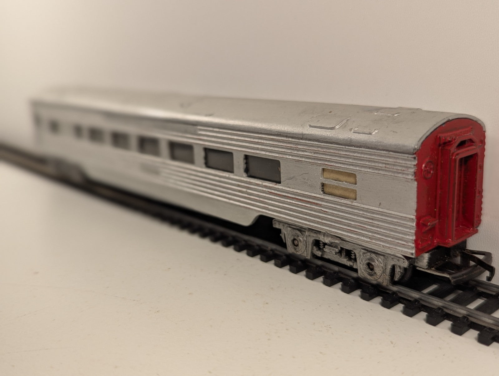 Tri-ang R24 OO Gauge Silver Transcontinental Passenger Car - repainted