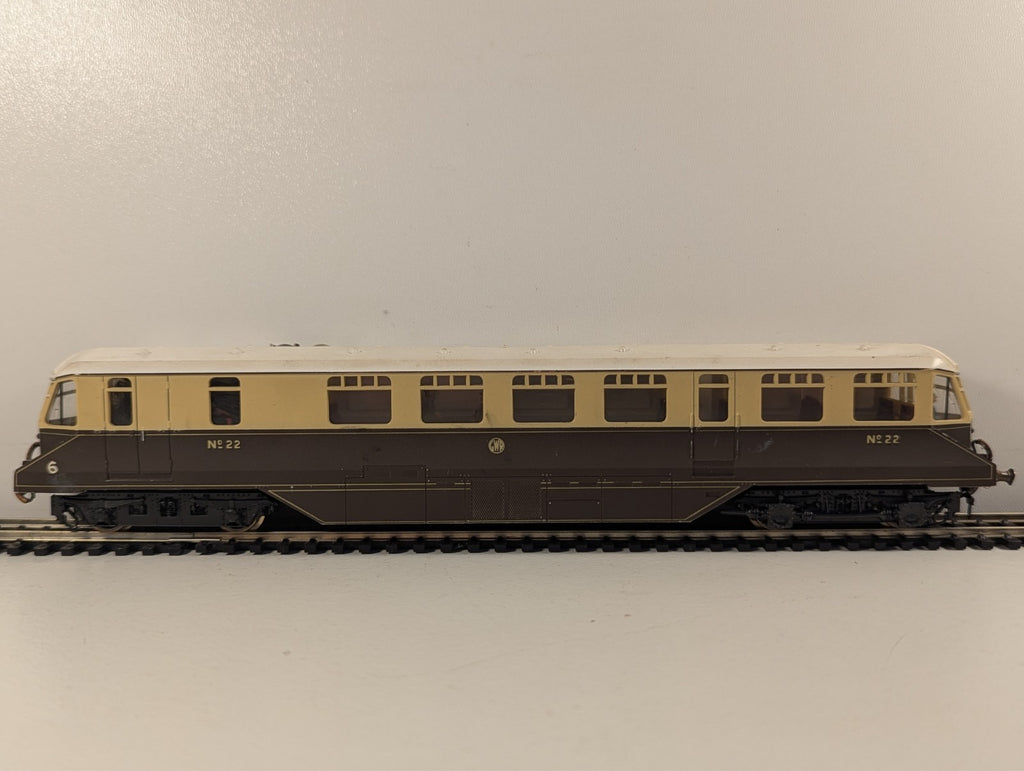 Lima L205132 GWR Diesel Railcar No. 22 OO Gauge - Missing Coupler & Buffer