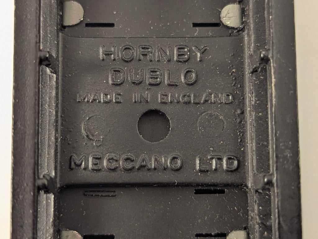 Hornby Dublo OO Gauge BR MR-Type 20-Ton Goods Brake Van M730026 BR Grey 4311