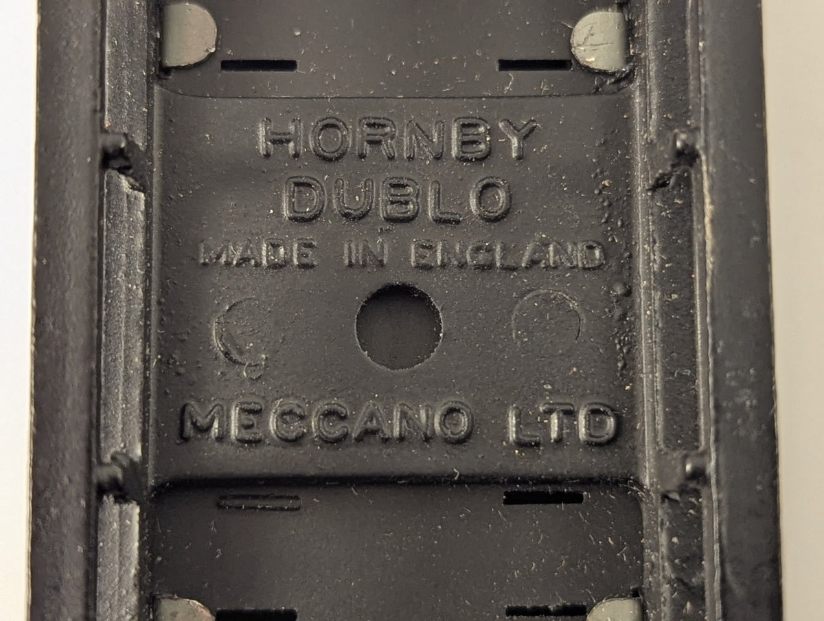 Hornby Dublo OO Gauge BR MR-Type 20-Ton Goods Brake Van M730026 BR Grey 4311