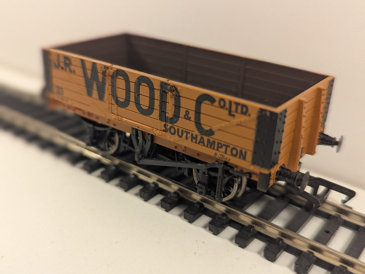 Bachmann 37-053 OO JR Wood 5 Plank Wagon