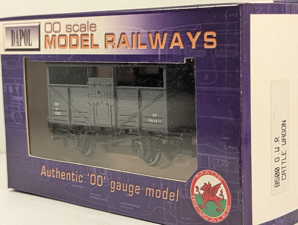 Dapol OO Gauge GWR Cattle Wagon Goods Wagon 13813 GWR Grey B500